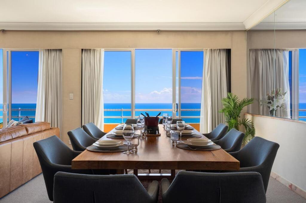 เซนิท โอเชี่ยน ฟรอนท์ อพาร์ตเมนท์ Aparthotel โกลด์โคสต์ ภายนอก รูปภาพ