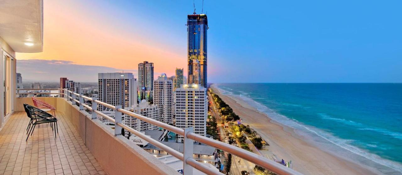เซนิท โอเชี่ยน ฟรอนท์ อพาร์ตเมนท์ Aparthotel โกลด์โคสต์ ภายนอก รูปภาพ