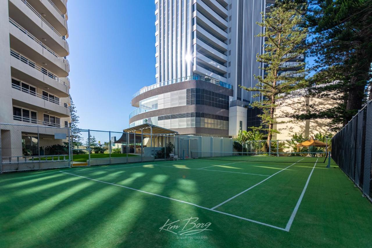เซนิท โอเชี่ยน ฟรอนท์ อพาร์ตเมนท์ Aparthotel โกลด์โคสต์ ภายนอก รูปภาพ